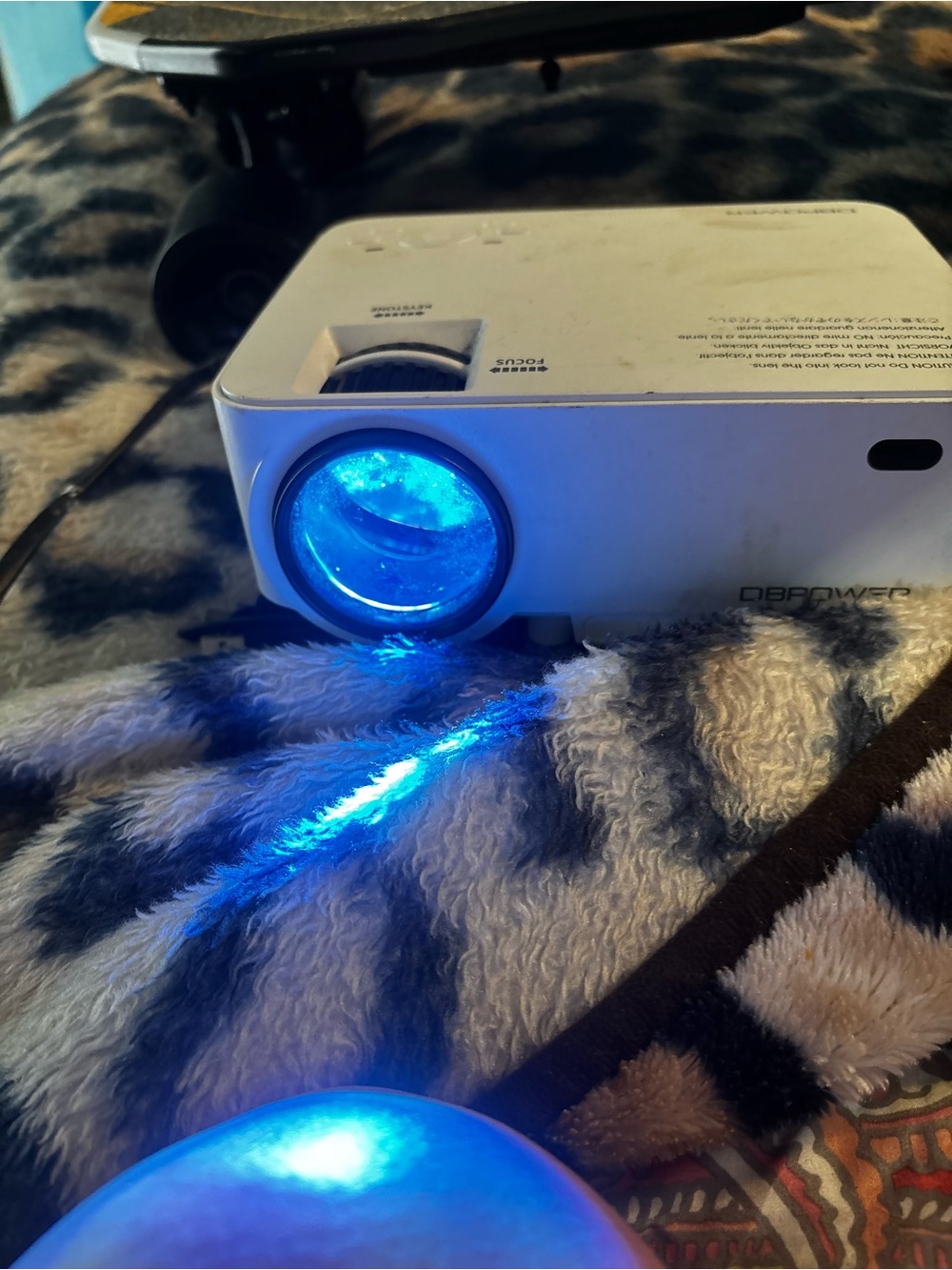 Mini Projector - White with Blue Light